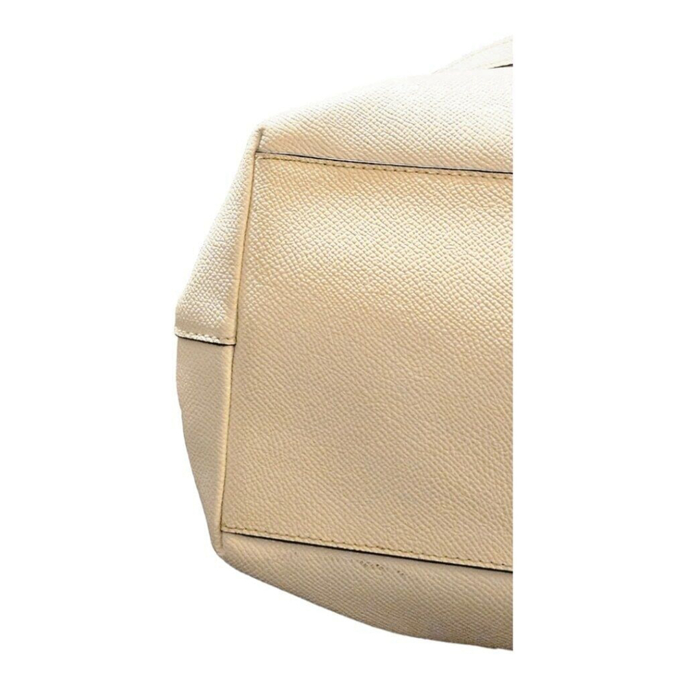 Coach Cream Tote Bag with Cream Wristlet - Picture 13 of 16